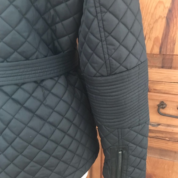 DKNY Black Puffer Jacket - Picture 4 of 8